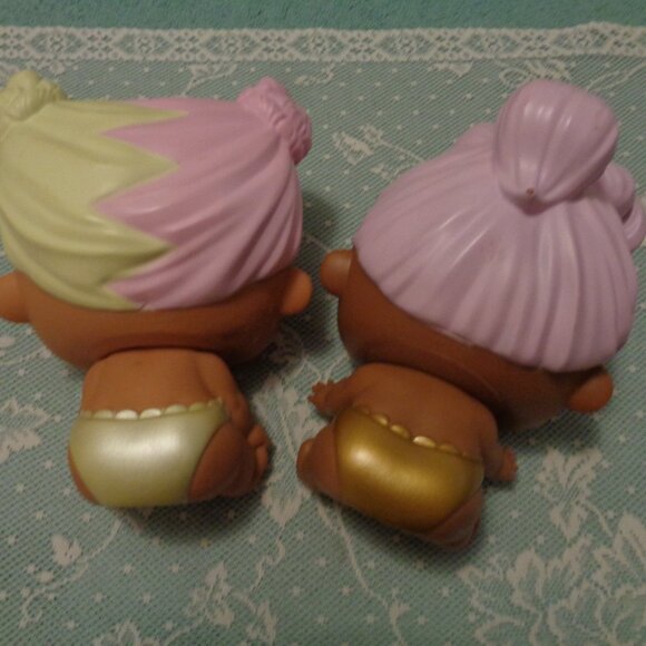 2 BIG BABYS LOL SURPRIZE DOLLS 6 INCHES LOT - Picture 3 of 4